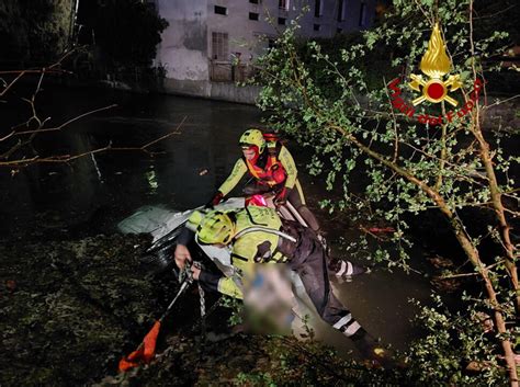 Incidente mortale a Porcia. Auto finisce dentro il lago. Morto un。